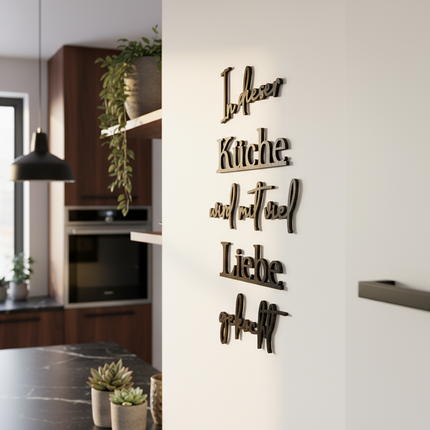 In dieser Küche wird mit viel Liebe gekocht – Holzschriftzug