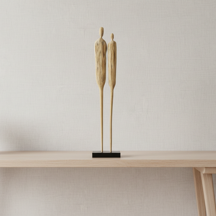 Linea Two – Skulpturales Figuren-Duo aus Holz