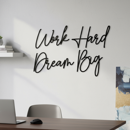 Work Hard Dream Big – motivierende Wanddeko für Büro, Arbeitszimmer & Jugendzimmer   Schwarz / S-18 cm x 28 cm  Kraftélia    Wanddeko