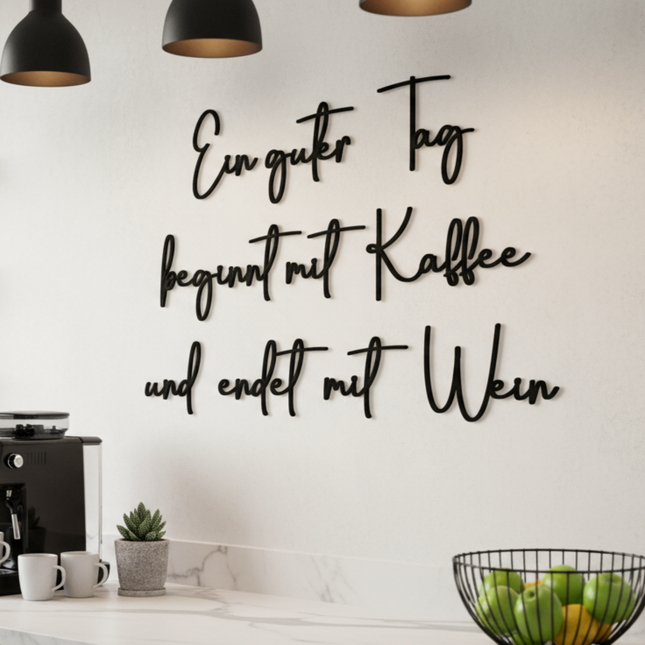 Ein guter Tag beginnt mit Kaffee und endet mit Wein – witzige Wanddeko für Küche, Esszimmer & Hausbar   Schwarz / S - 40 cm x 60 cm  Kraftélia    Wanddeko