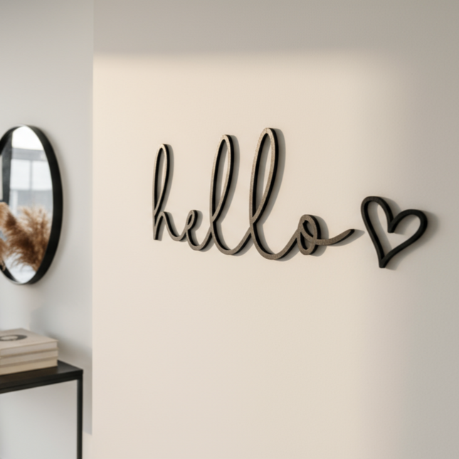 Hello mit Herz – Holzschriftzug