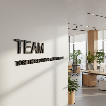 TEAM – Together Everyone Achieves More – Holzschriftzug
